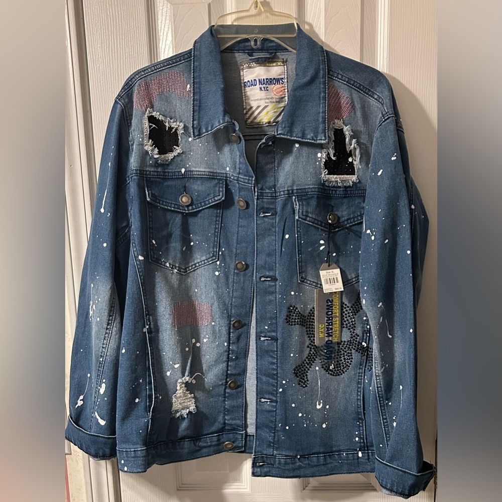 Road Narrows NYC Ripped Patched Distressed Stretch Denim Jacket New!!